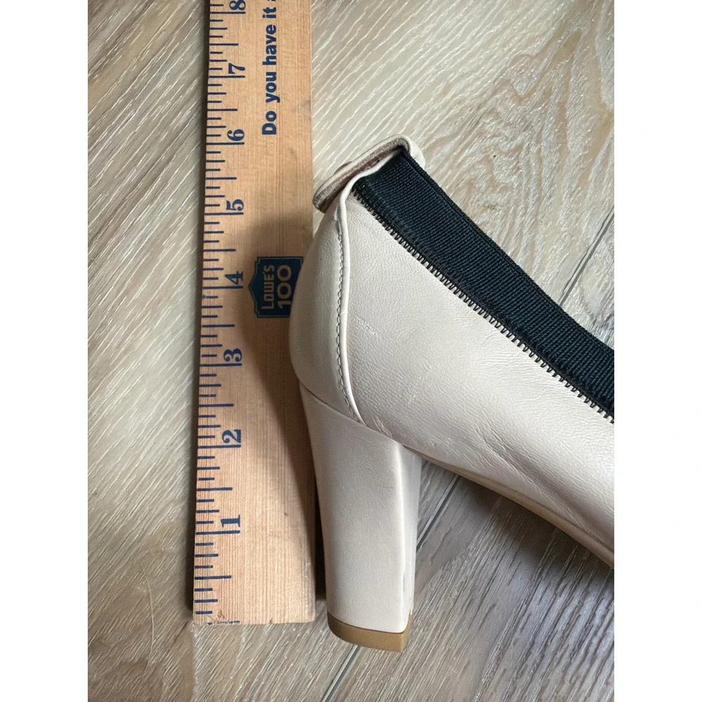 Stuart Weitzman Cream Leather Cap Toe Block Heel Pumps Size 7.5 Quiet Luxury⁠